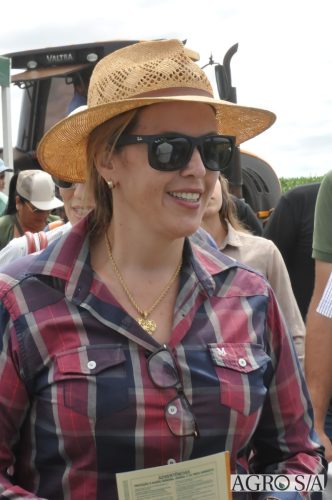 maira-cooper-133.remini-enhanced