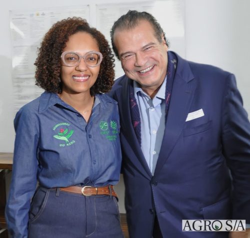 JULIANA-SALVA-DE-PRATA-37