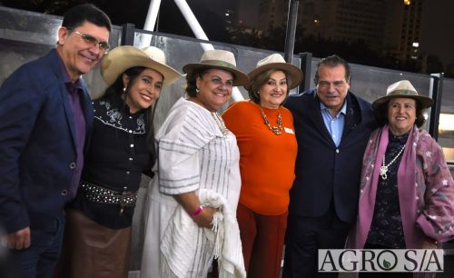 JULIANA-SALVA-DE-PRATA-60